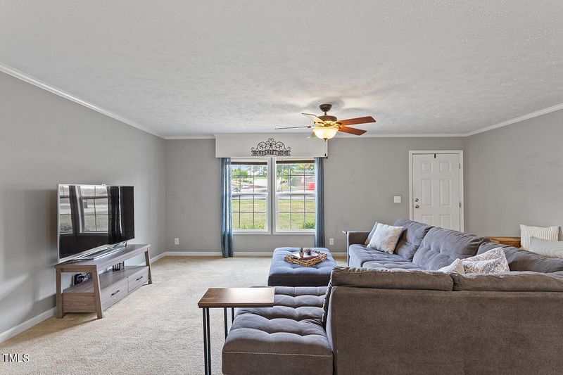 15911 Nc 210, Angier, NC 27501
