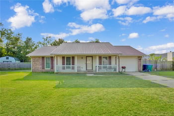 1594 Rossmore Dr, Fayetteville, NC 28314
