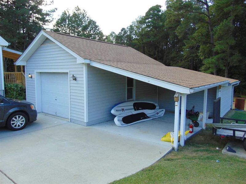 1598 Mount Pleasant Rd, Willow Springs, NC 27592