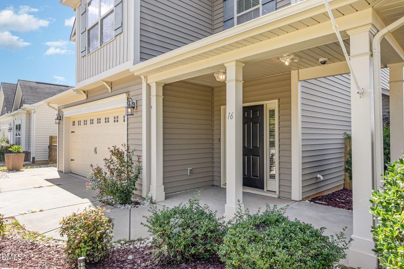 16 Averasboro Dr, Clayton, NC 27520