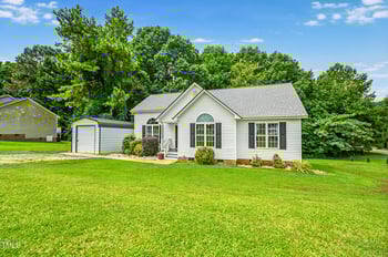 16 Bent Creek Ct, Clayton, NC 27527