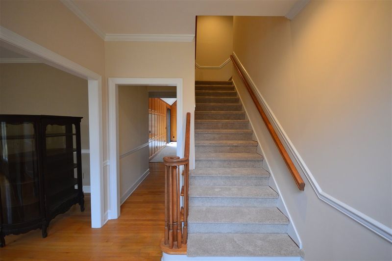 16 Birnham Ln, Durham, NC 27707