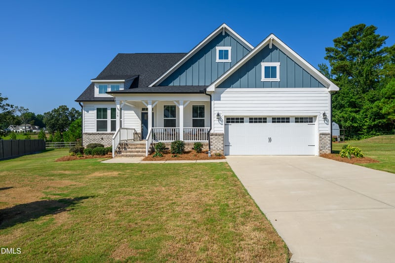 16 Blue Monarch Ln, Fuquay Varina, NC 27526