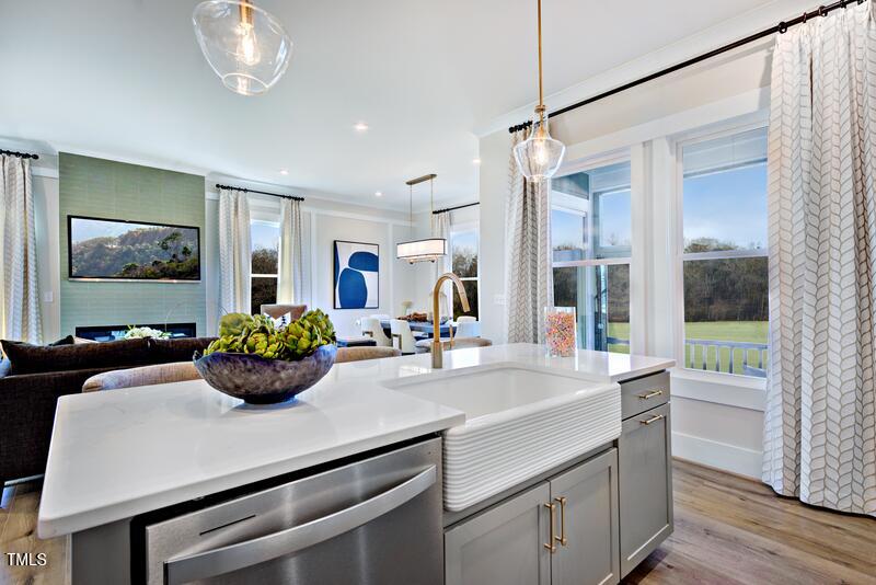 16 Calming Pl, Fuquay Varina, NC 27526