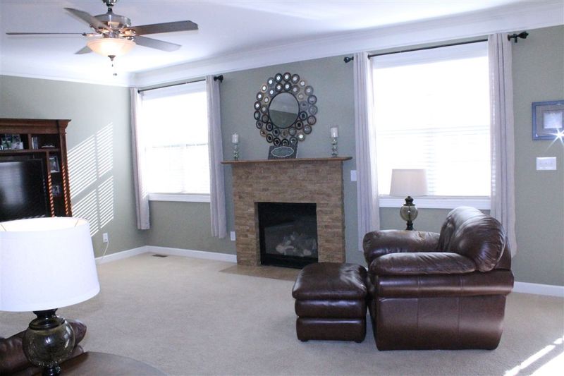 16 Cherry Bark Loop, Clayton, NC 27527