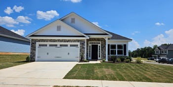 16 Decatur Dr, Fuquay Varina, NC 27526