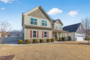 16 Diamond Hill Cir, Garner, NC 27529