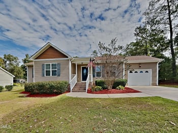 16 Exie Pl, Lillington, NC 27546