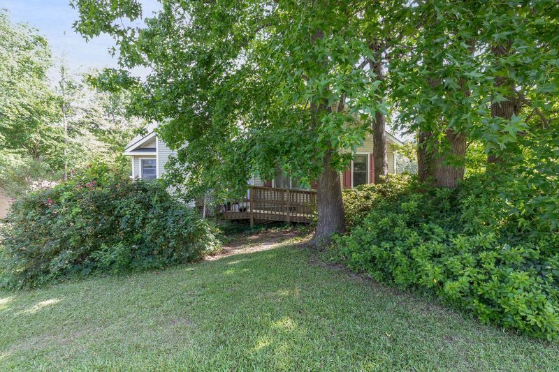 16 Fieldview Ct, Angier, NC 27501