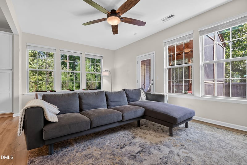 16 N Hedgewick Dr, Clayton, NC 27527