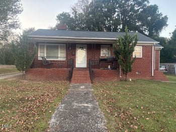 16 Hillsborough St, Franklinton, NC 27525