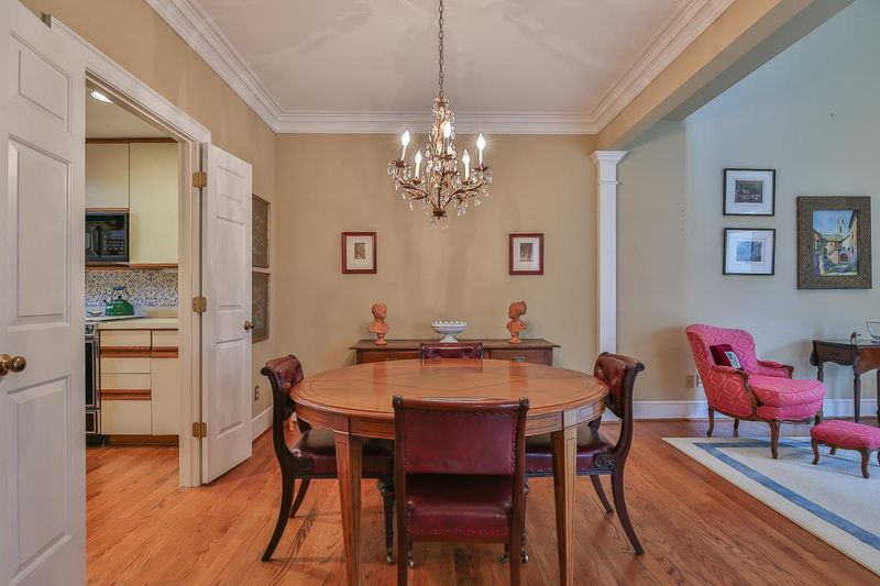 16 Innisfree Dr, Durham, NC 27707