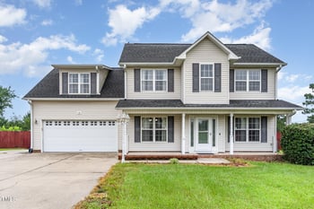 16 Lansing Ct, Sanford, NC 27332