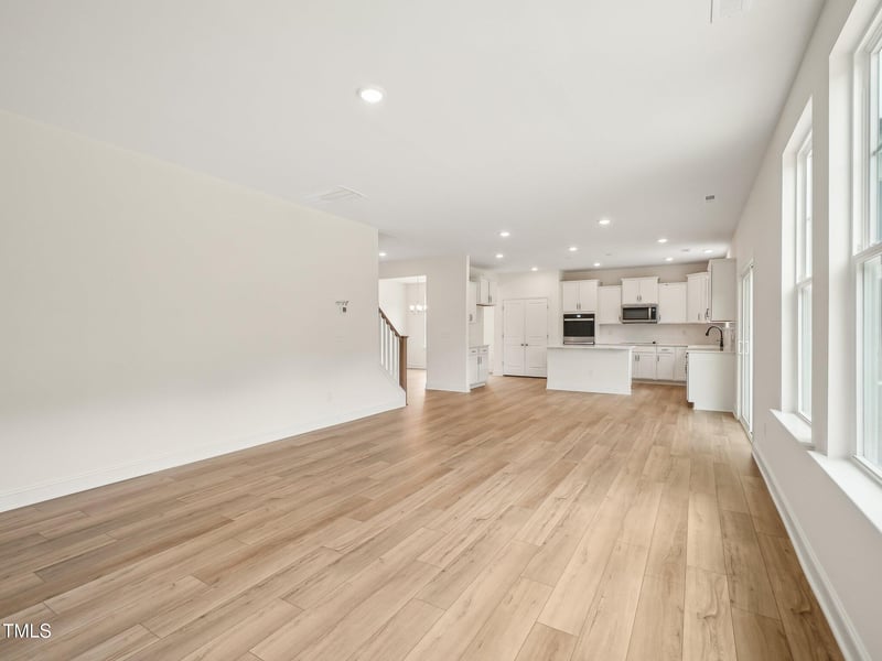 16 Little Branch Dr, Lillington, NC 27546