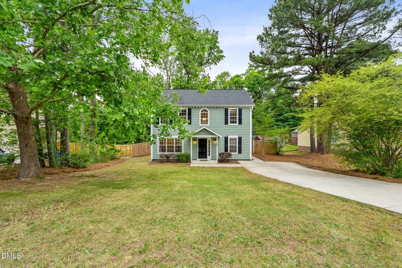 16 Meadowcrest Dr, Durham, NC 27703