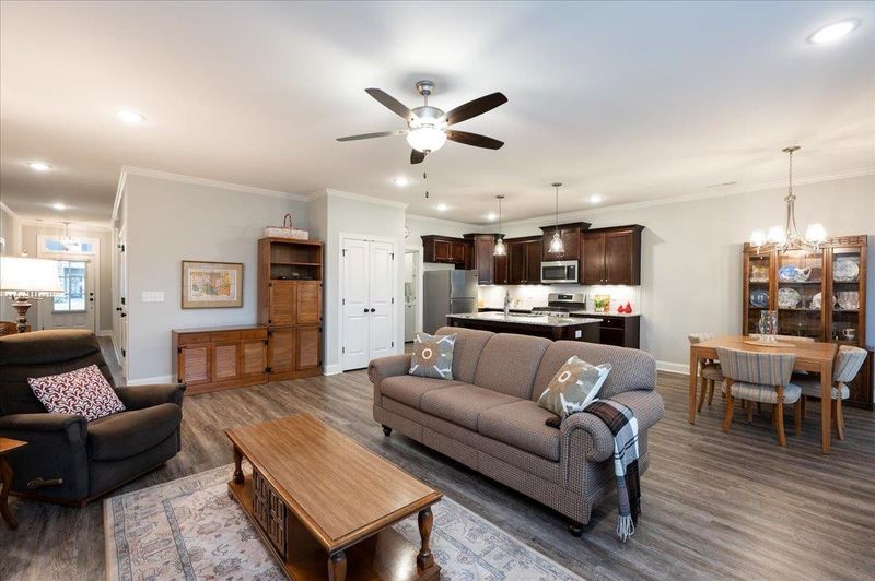 16 Meadowrue Ln, Youngsville, NC 27596
