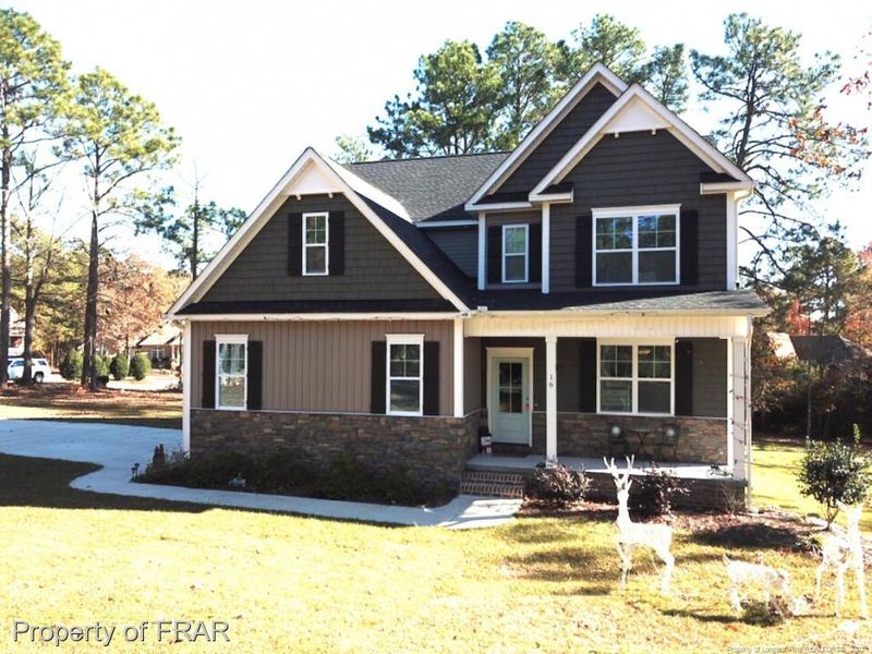 16 Oak Ldg, Sanford, NC 27332