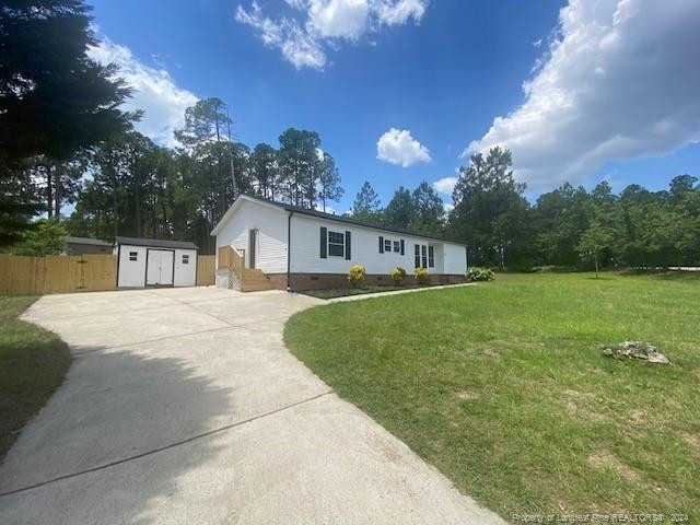 16 Pine Haven Dr, Sanford, NC 27332