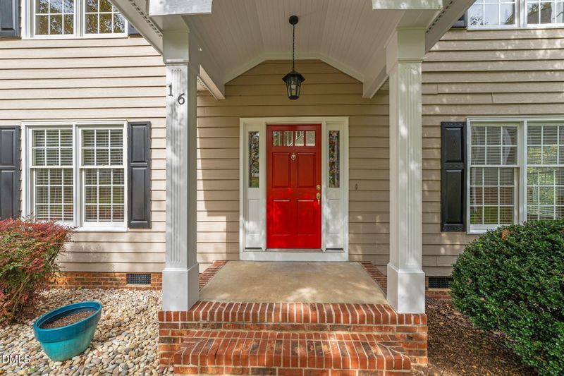 16 Quail Hunt Cir, Durham, NC 27712