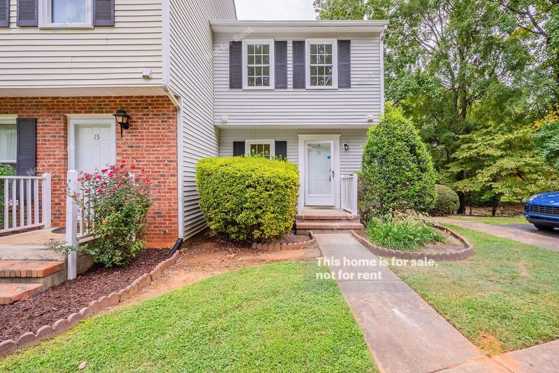 16 Quintin Pl, Durham, NC 27705