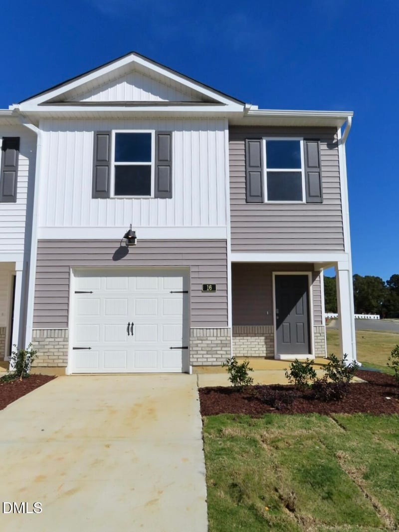 16 Red Clover Dr, Angier, NC 27501