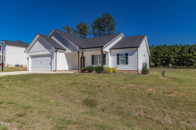 16 Sourgum Ct, Zebulon, NC 27597