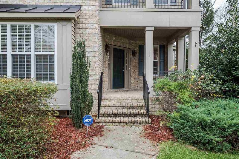 16 Stonehouse Ct, Durham, NC 27713