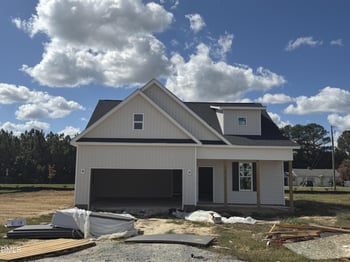 16 Sundrops Trl, Dunn, NC 28334