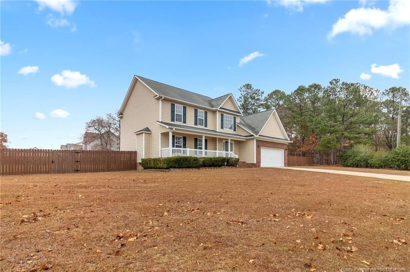 16 Trail Rider Ln, Sanford, NC 27332