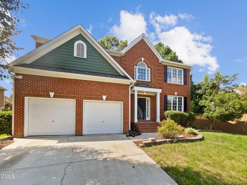 16 Vestrial Ln, Durham, NC 27703