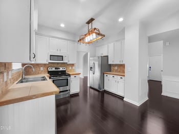 16 Vestrial Ln, Durham, NC 27703