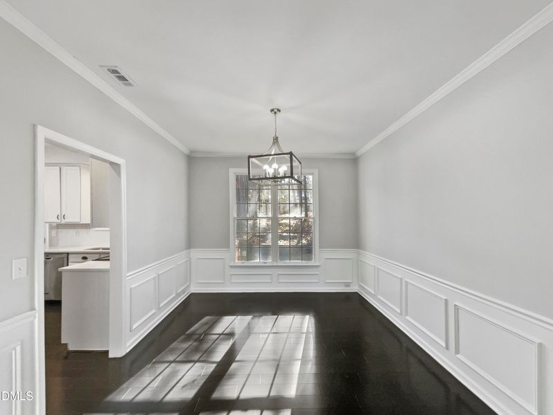 16 Vestrial Ln, Durham, NC 27703