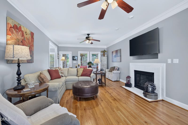160 Adams Pointe Ct, Angier, NC 27501