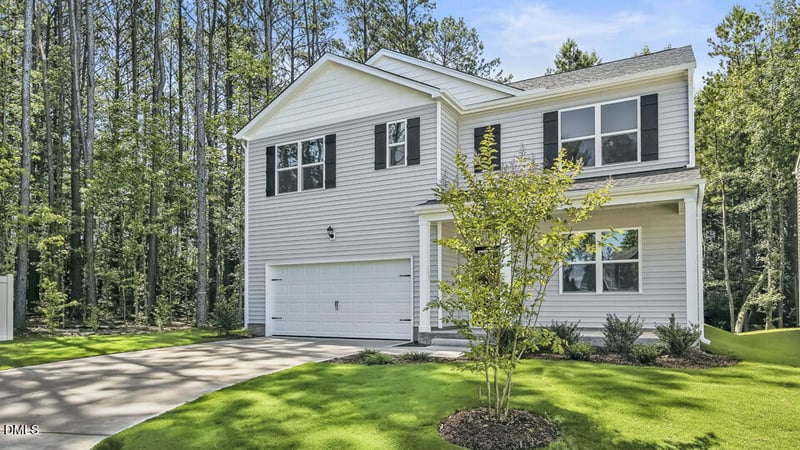 160 Babbling Creek Dr, Youngsville, NC 27596