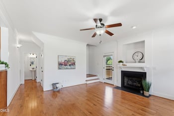 160 Braddock Dr, Lillington, NC 27546