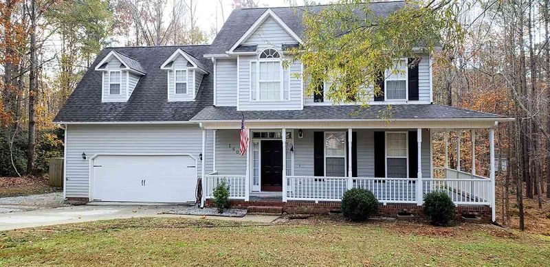 160 Bradford Cir, Clayton, NC 27527