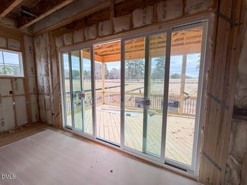 160 Broadleaf Ln, Youngsville, NC 27596