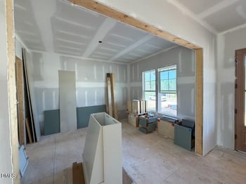 160 Broadleaf Ln, Youngsville, NC 27596