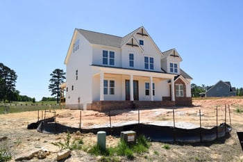 160 Broadleaf Ln, Youngsville, NC 27596