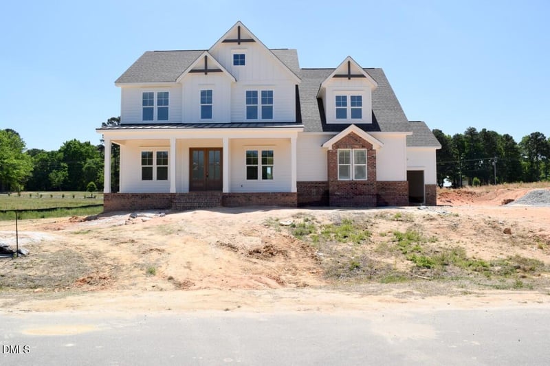 160 Broadleaf Ln, Youngsville, NC 27596