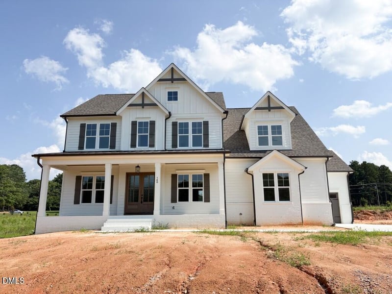 160 Broadleaf Ln, Youngsville, NC 27596
