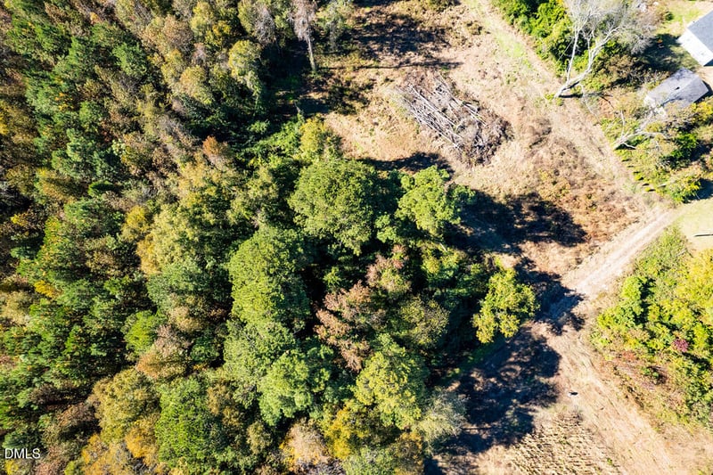 160 Cemetary Ln, Lillington, NC 27546