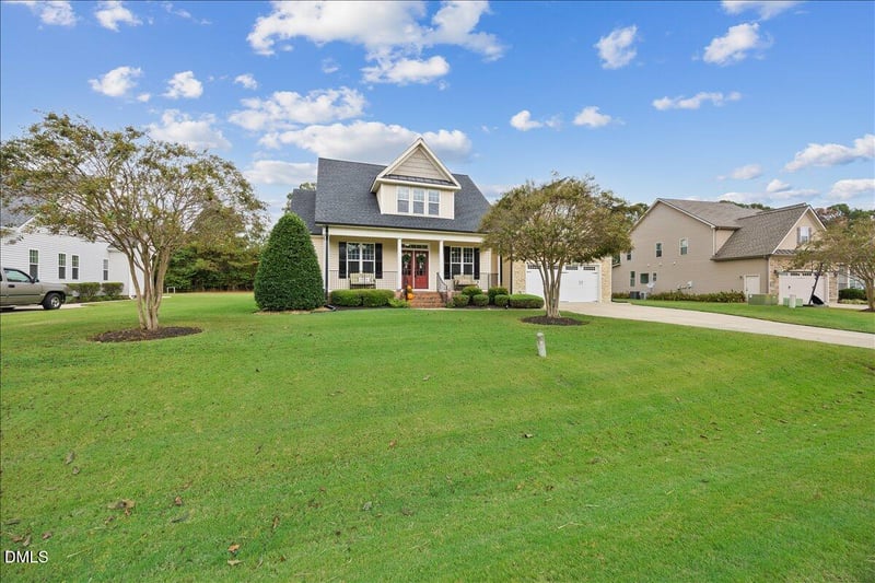 160 Corvina Dr, Clayton, NC 27520