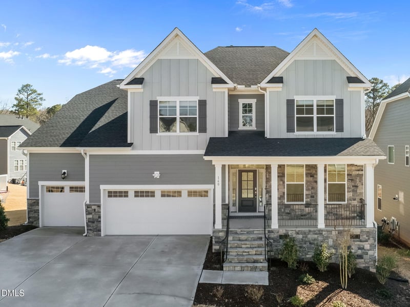 160 Cramerton Dr, Holly Springs, NC 27540