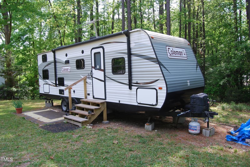 160 Creek Dr, Louisburg, NC 27549