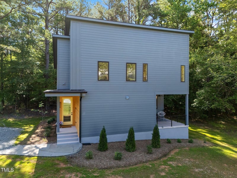 160 Daphine Dr, Hillsborough, NC 27278