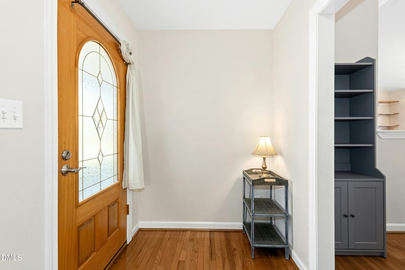 160 Glenmore Cir, Youngsville, NC 27596