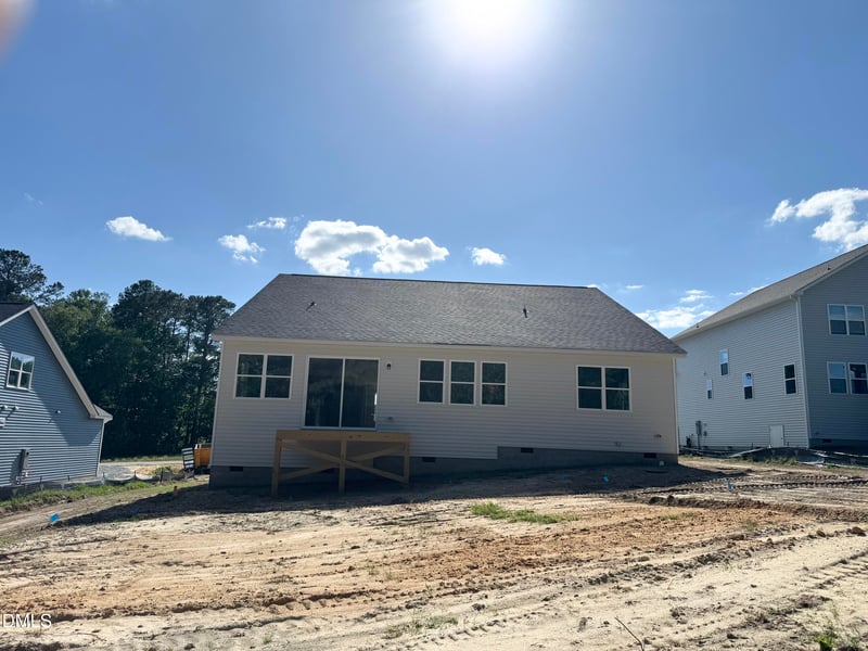 160 Golfview Ave, Benson, NC 27504
