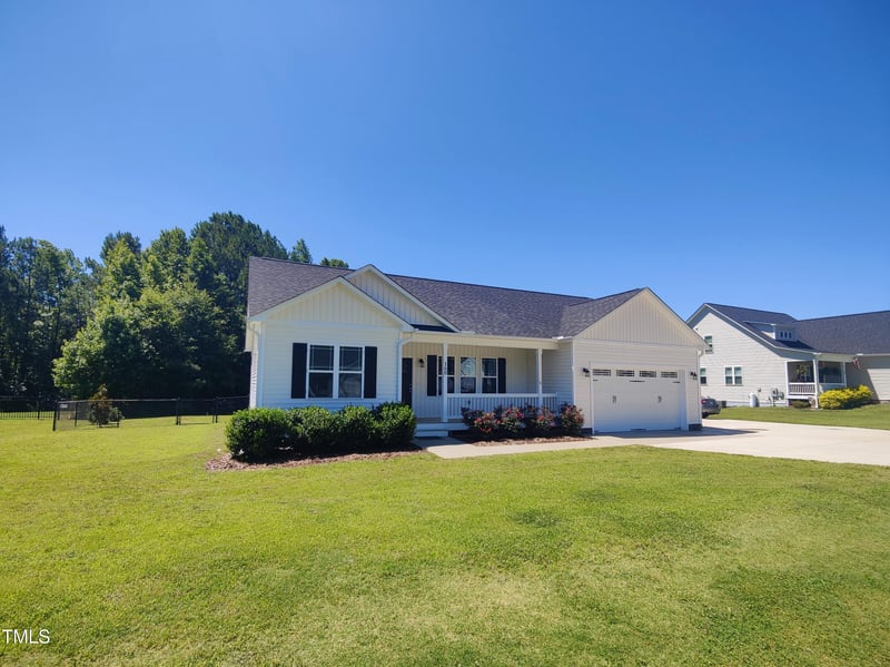 160 Inverness St, Zebulon, NC 27597