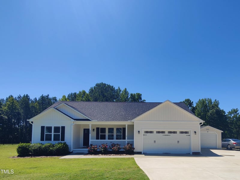 160 Inverness St, Zebulon, NC 27597